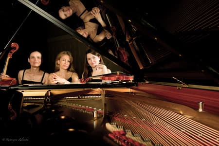 MOZART KAMERALNIE - Poznańskie Trio Fortepianowe