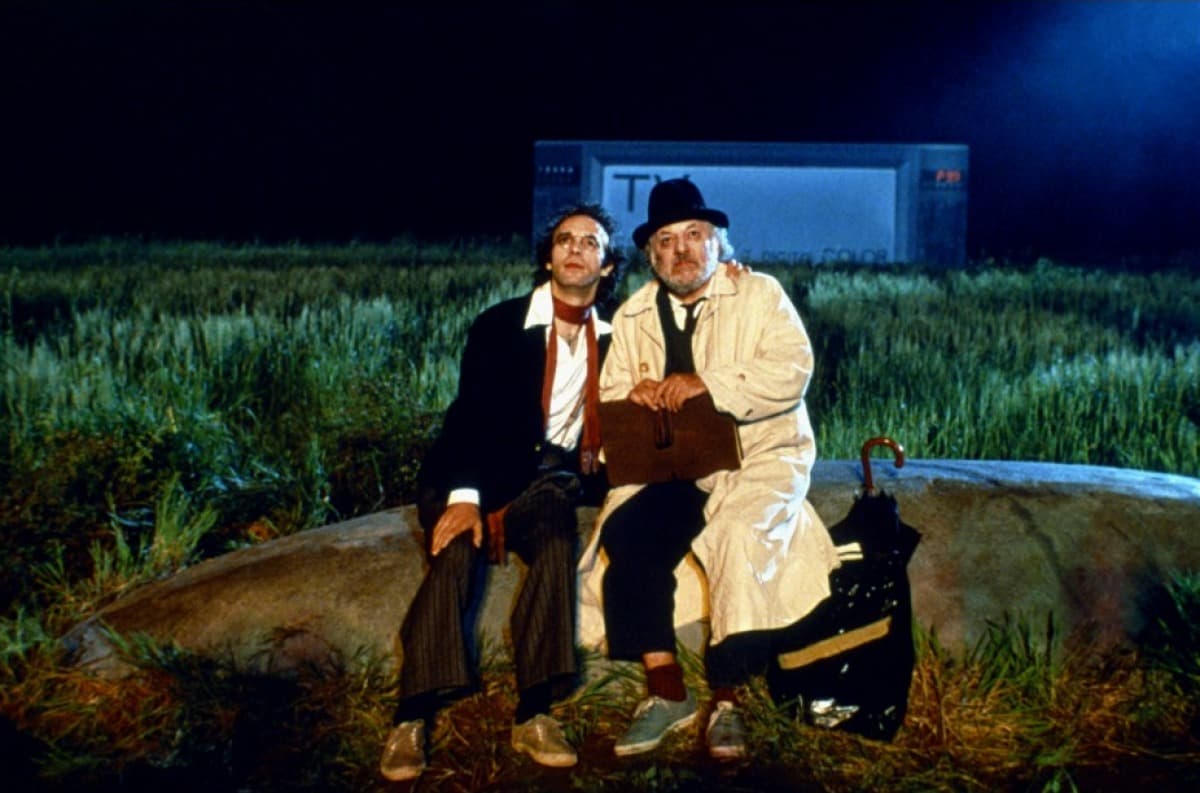 Federico Fellini: GŁOS Z KSIĘŻYCA